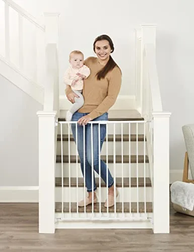 1. Regalo Easy Step Baby Gate